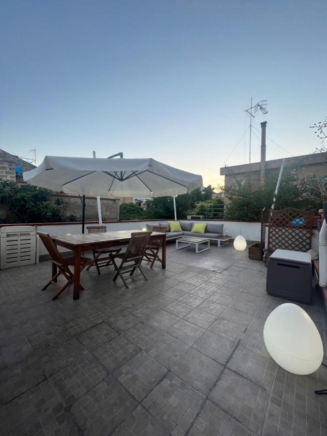 Harin House Casa Vacanze Palermo Bagian luar foto