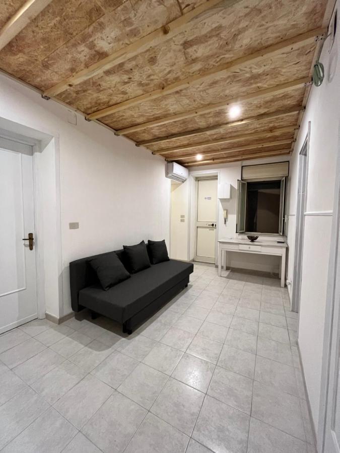 Harin House Casa Vacanze Palermo Bagian luar foto